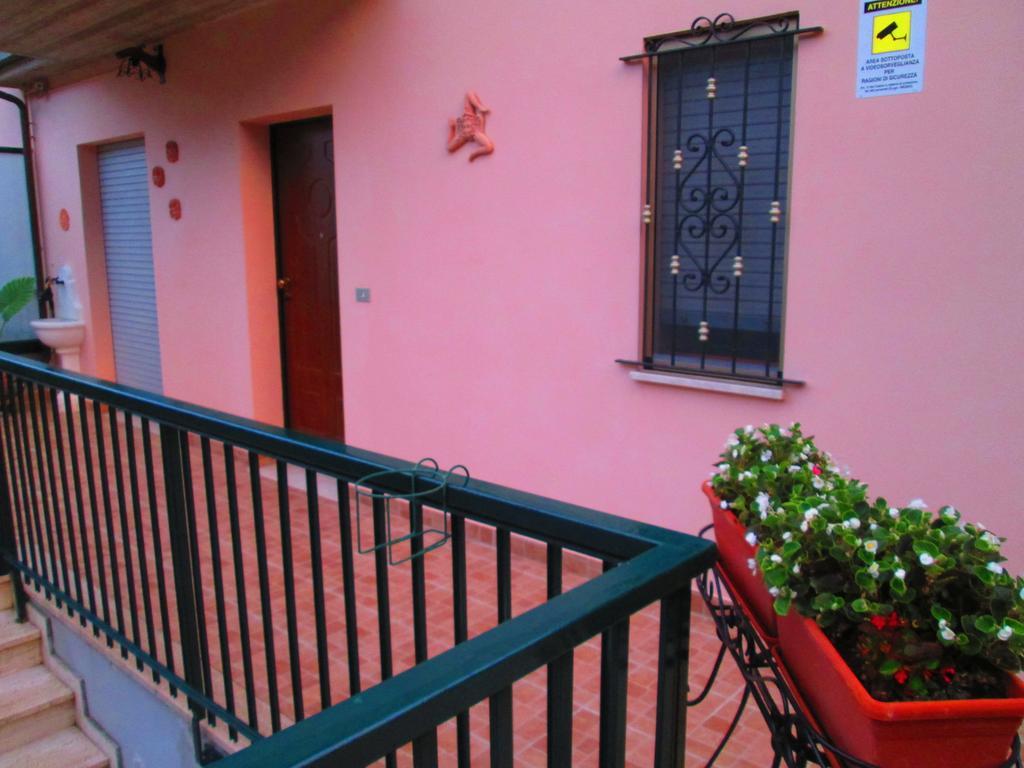 B&B Le Begonie Ασκόλι Πιτσένο Δωμάτιο φωτογραφία
