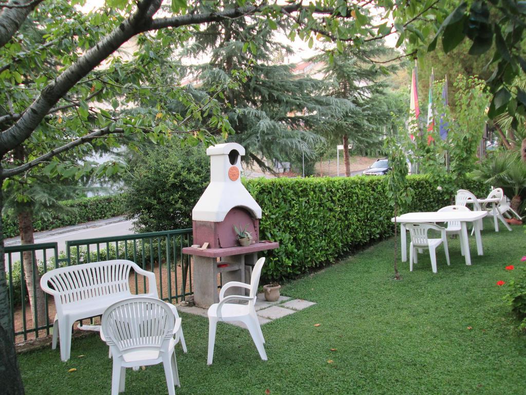 B&B Le Begonie Ασκόλι Πιτσένο Εξωτερικό φωτογραφία