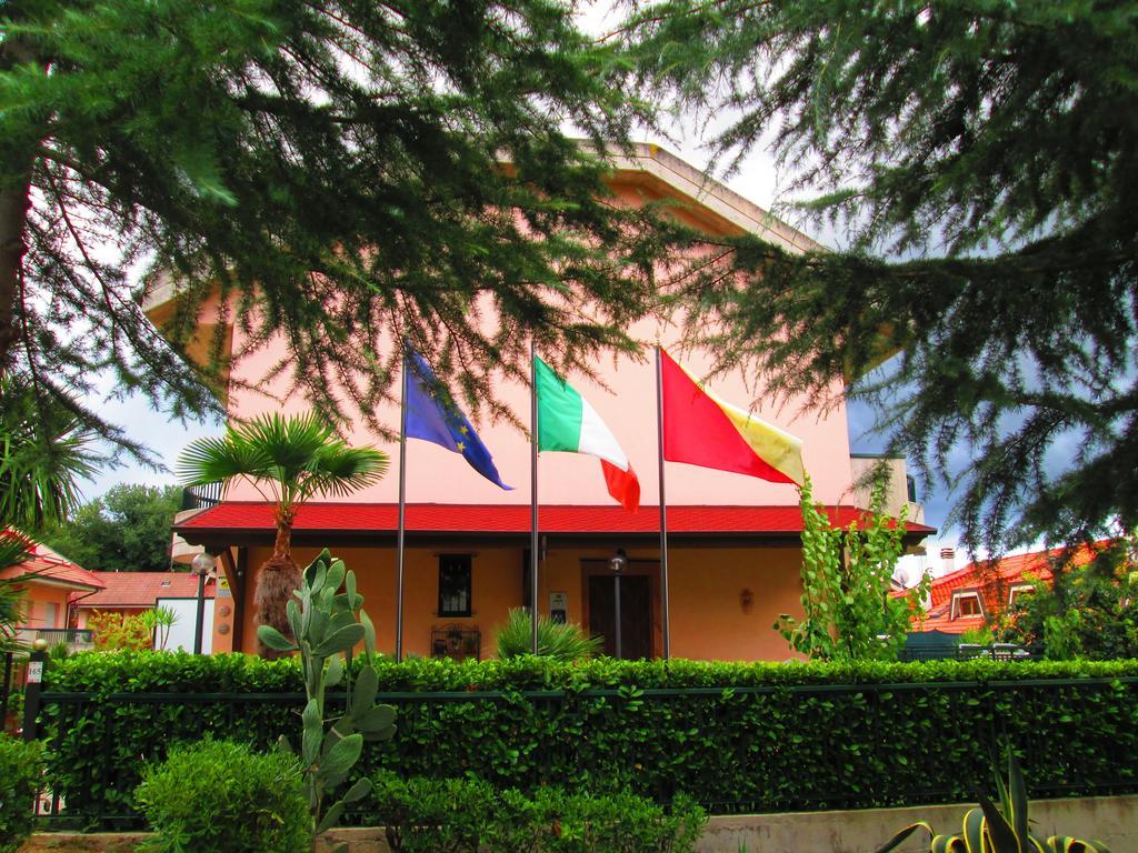 B&B Le Begonie Ασκόλι Πιτσένο Εξωτερικό φωτογραφία