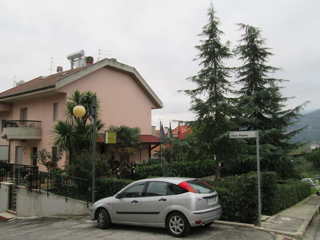 B&B Le Begonie Ασκόλι Πιτσένο Εξωτερικό φωτογραφία